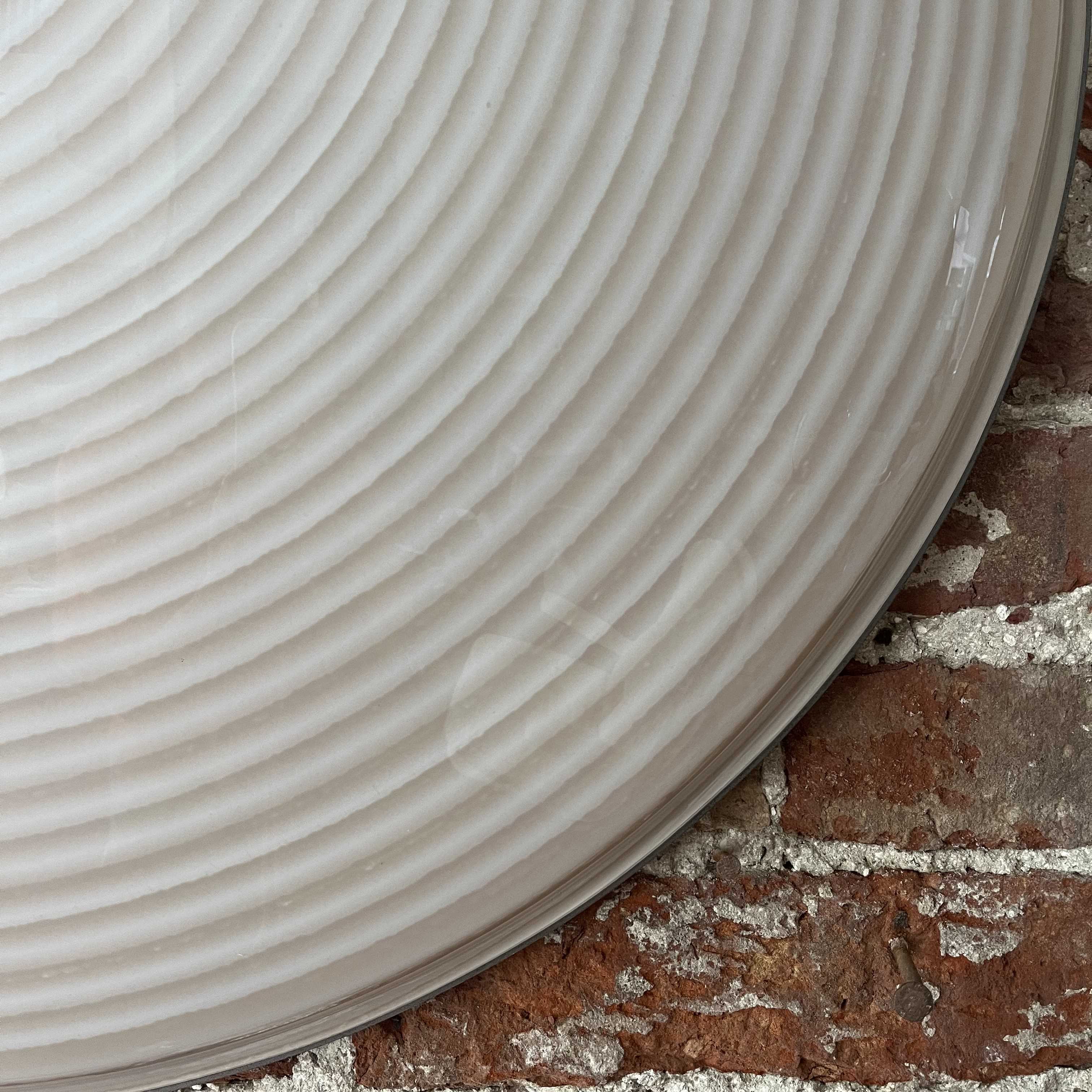 Wandleuchte / Deckenleuchte