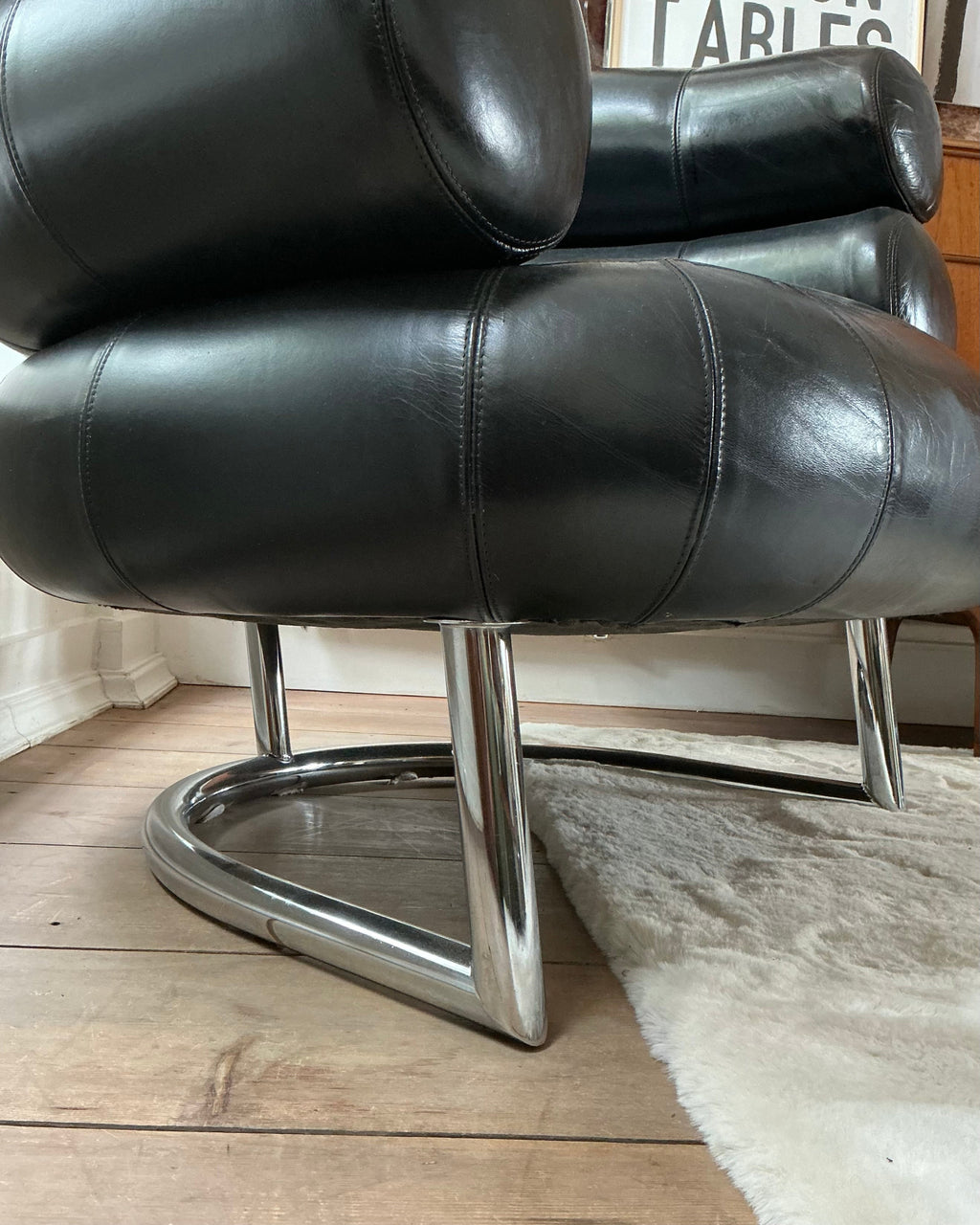 Fauteuil in de stijl van Eileen Gray