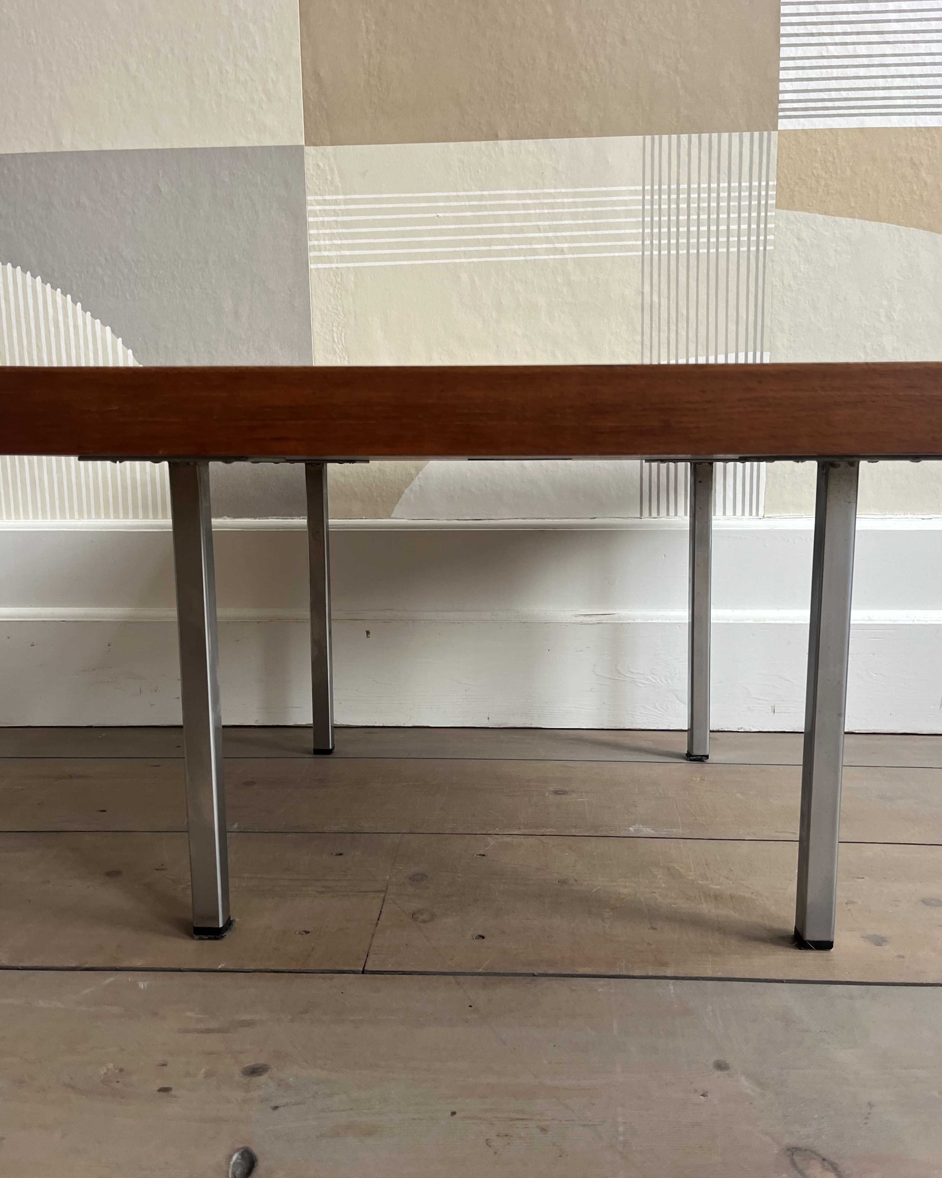 Bijzettafel Kho Liang Ie