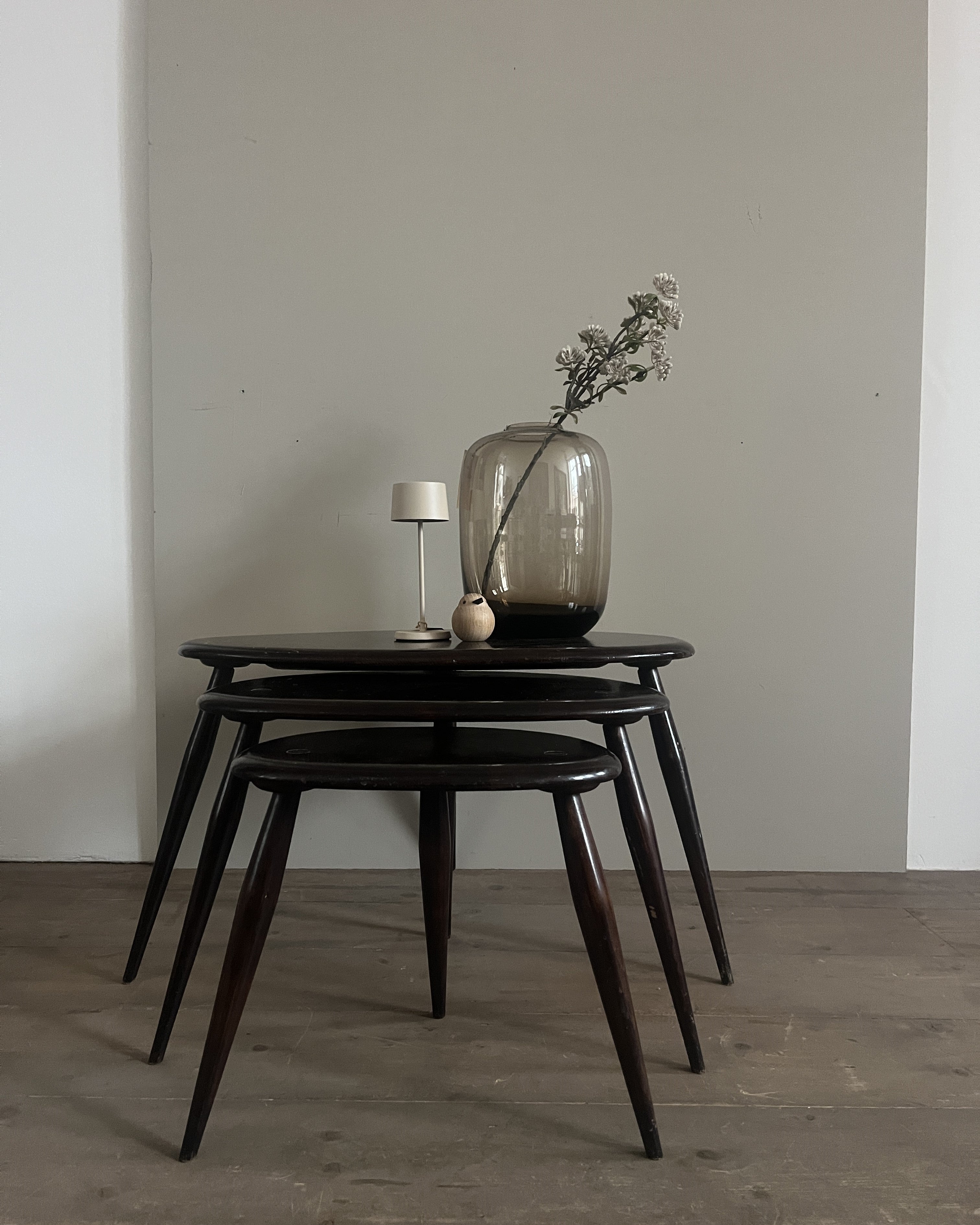 Bijzettafels Pebble, Ercol