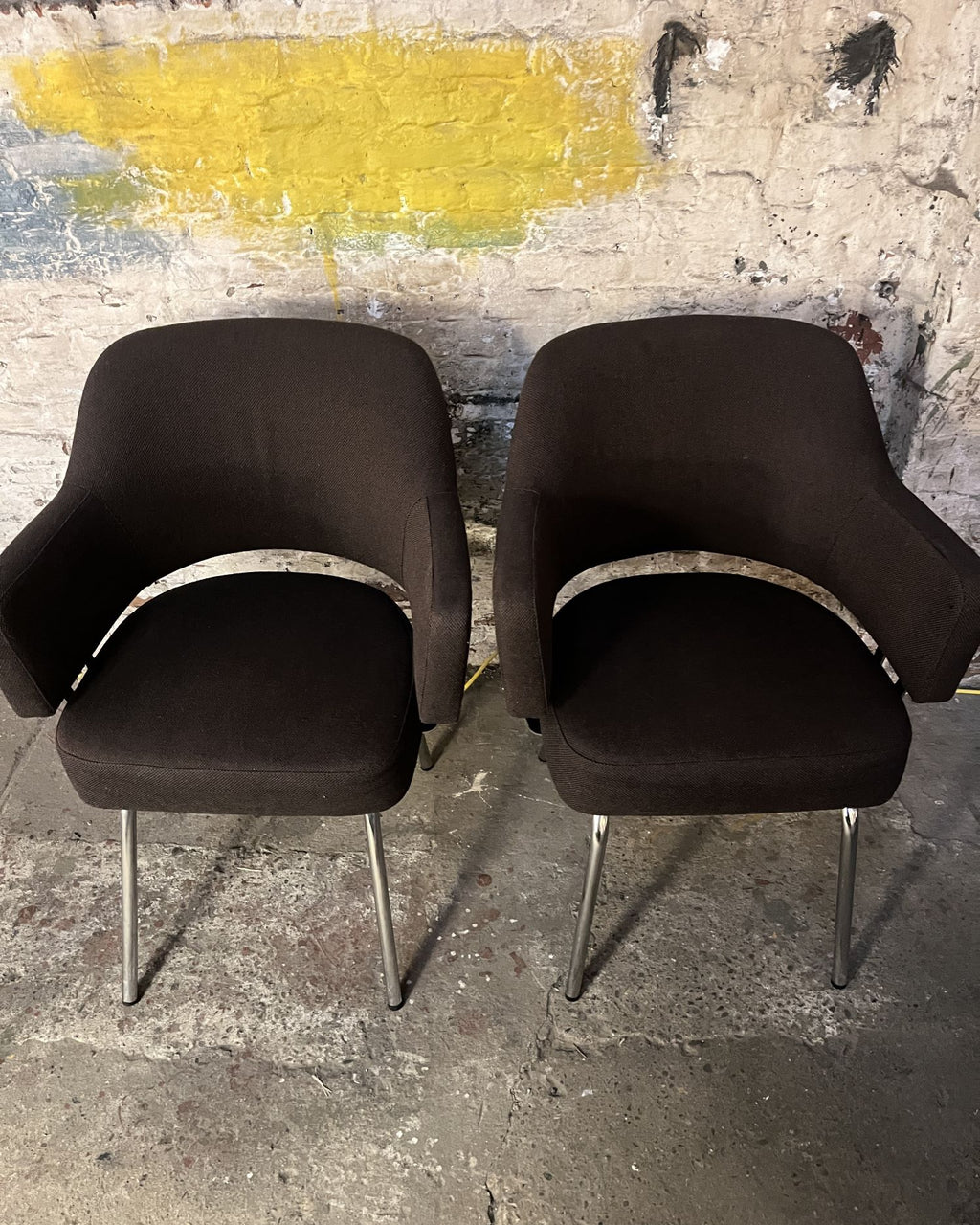 2er-Set Stühle im Eero Saarinen-Stil