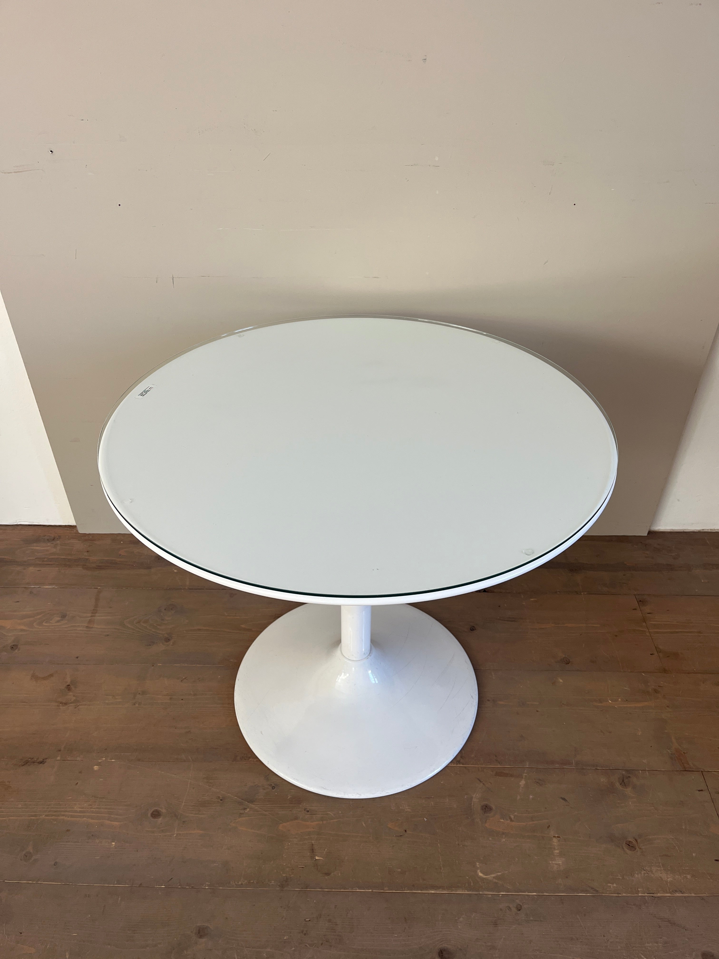 Bijzettafel