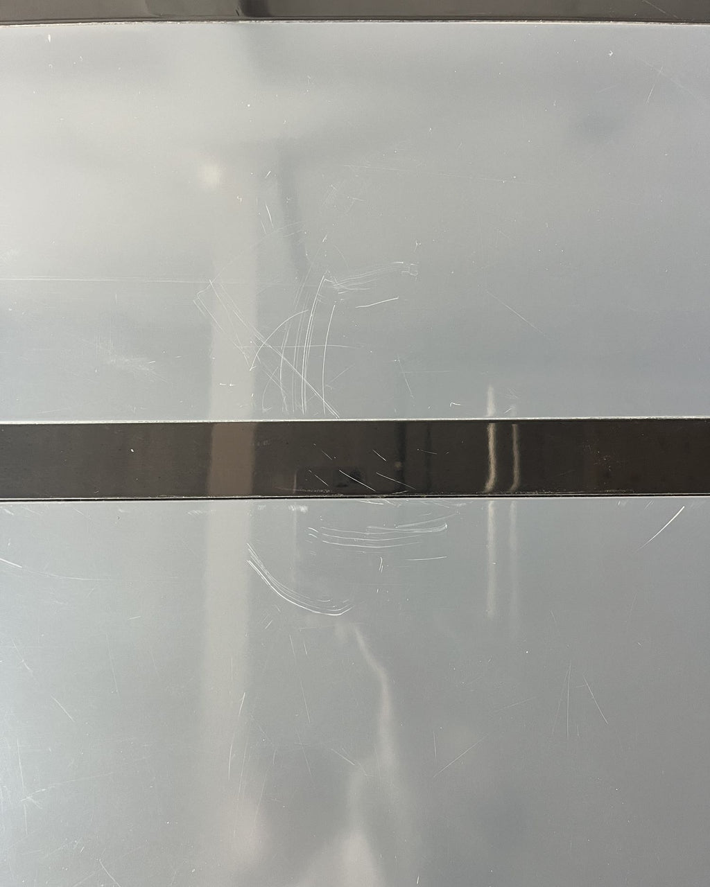 Eettafel Galaxy door Umberto Asnago voor Giorgetti