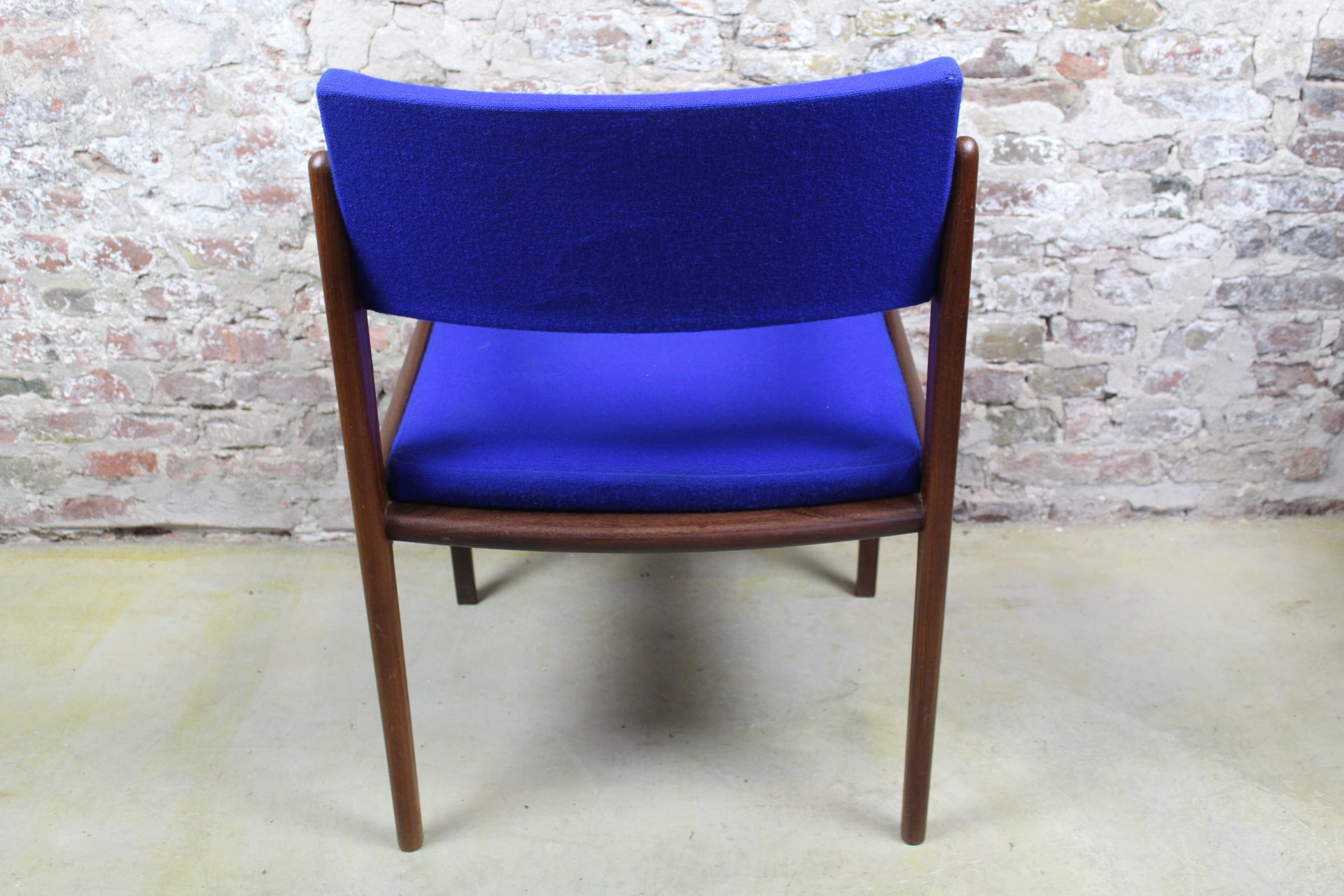 Eetkamerstoelen (Set van 6). Model EMT0030 voor Thonet.