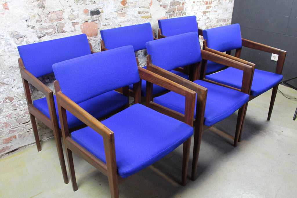 Eetkamerstoelen (Set van 6). Model EMT0030 voor Thonet.
