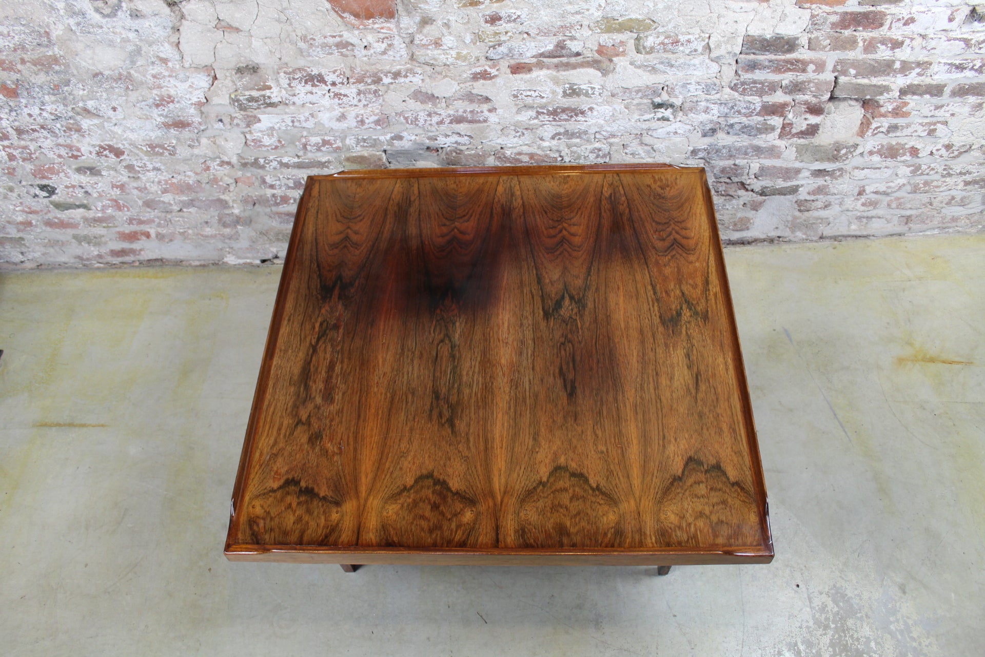 Palissander fineer salontafel