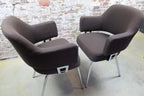 2er-Set Stühle im Eero Saarinen-Stil