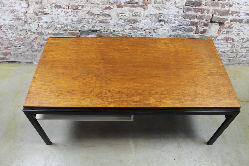 Salontafel. Model TU04 voor Pastoe