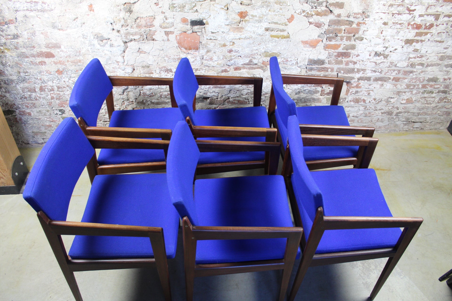 Eetkamerstoelen (Set van 6). Model EMT0030 voor Thonet.