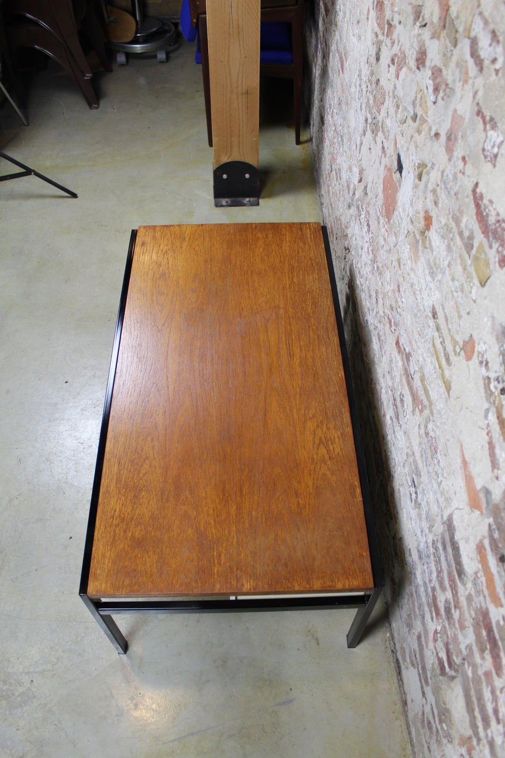 Salontafel. Model TU04 voor Pastoe