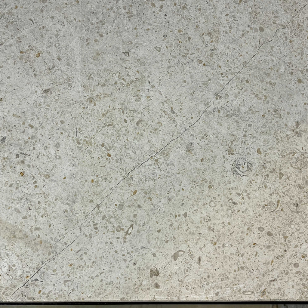 Beistelltisch aus Travertin