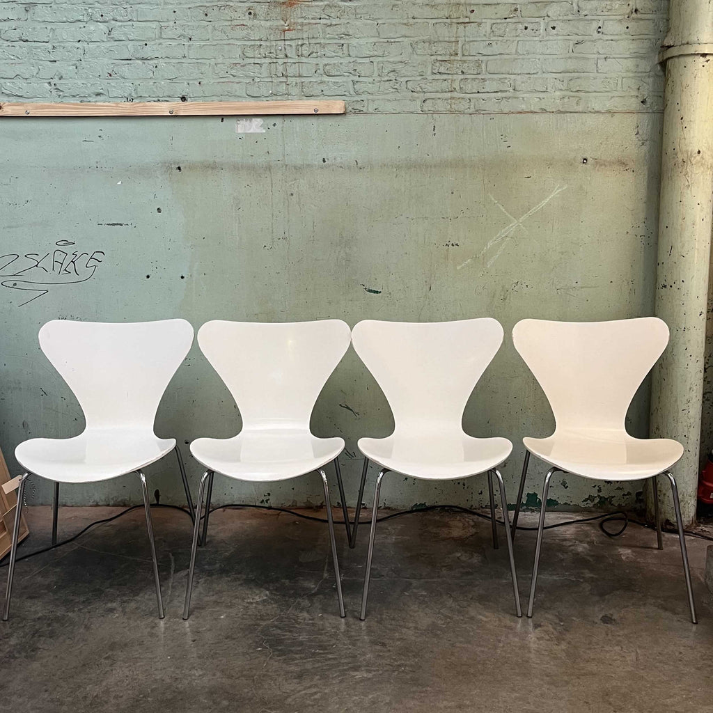 Schmetterlingsstühle