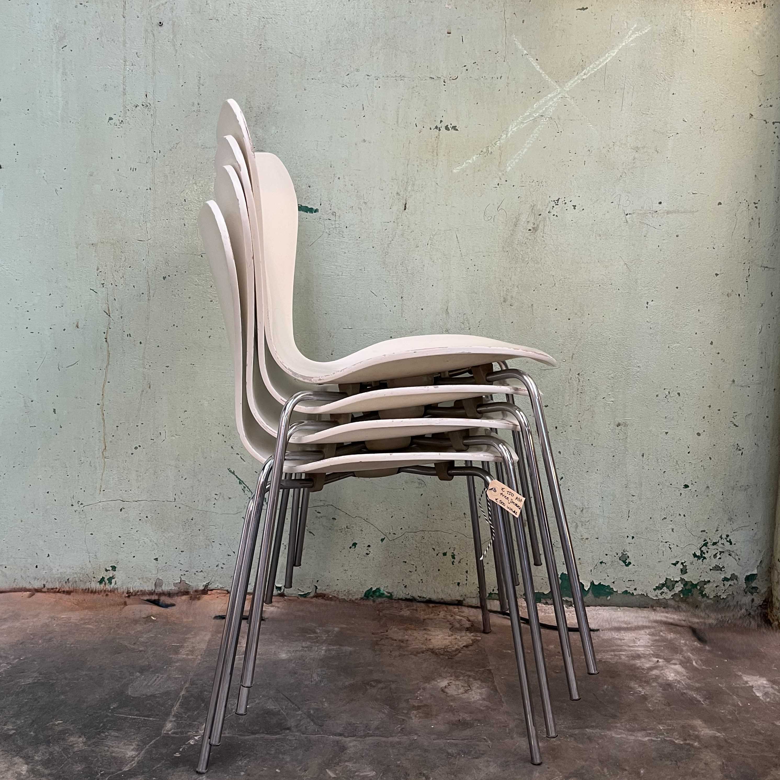 Schmetterlingsstühle