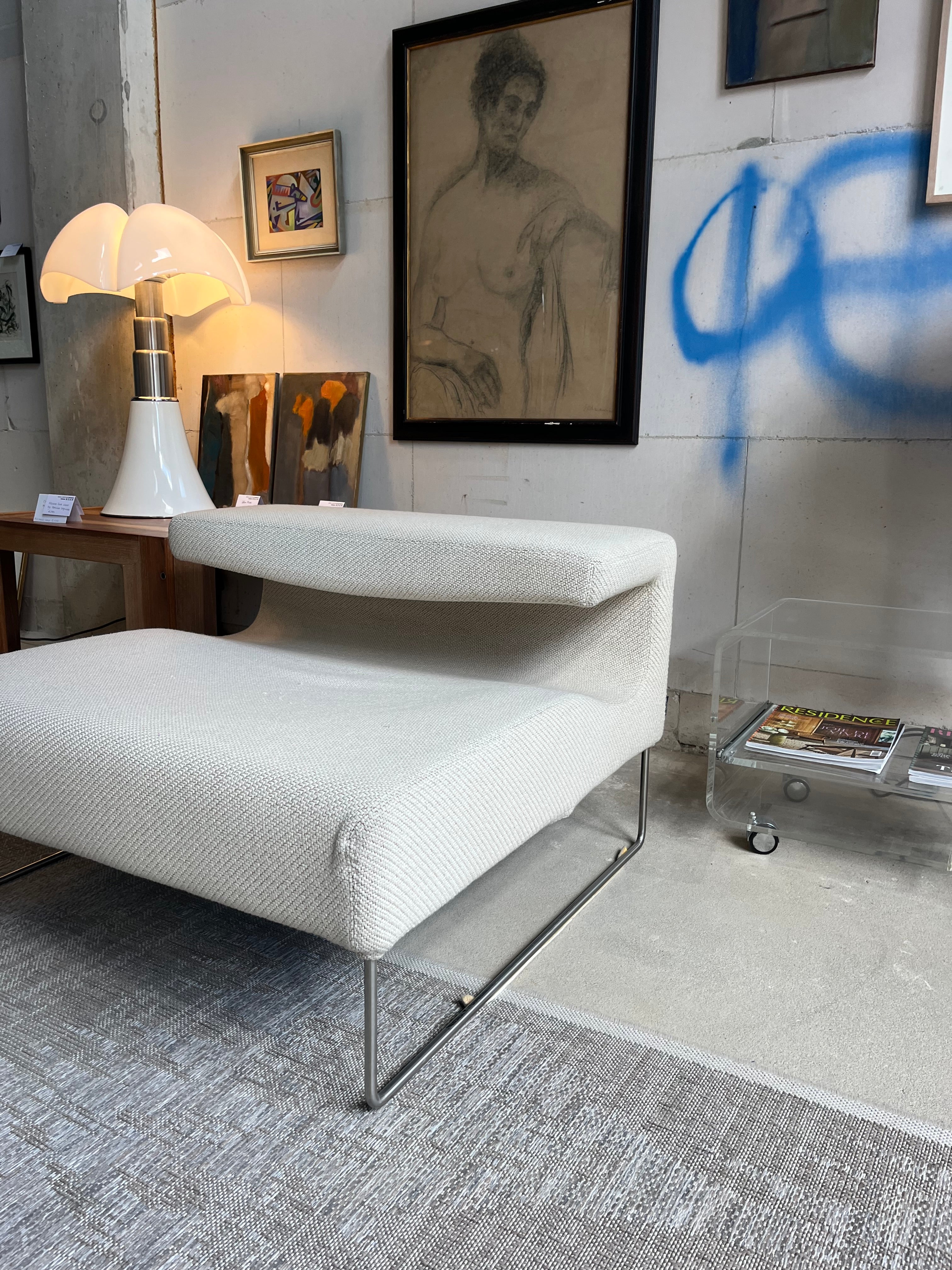 Moroso love chair van Patricia Urquiola